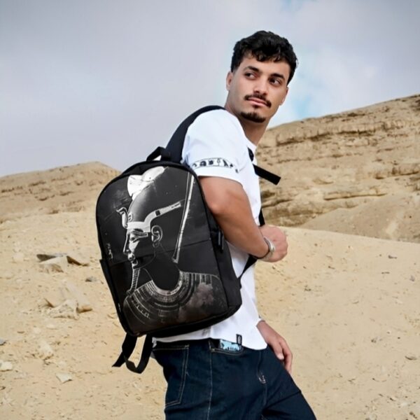 Akhnaton - BackPack