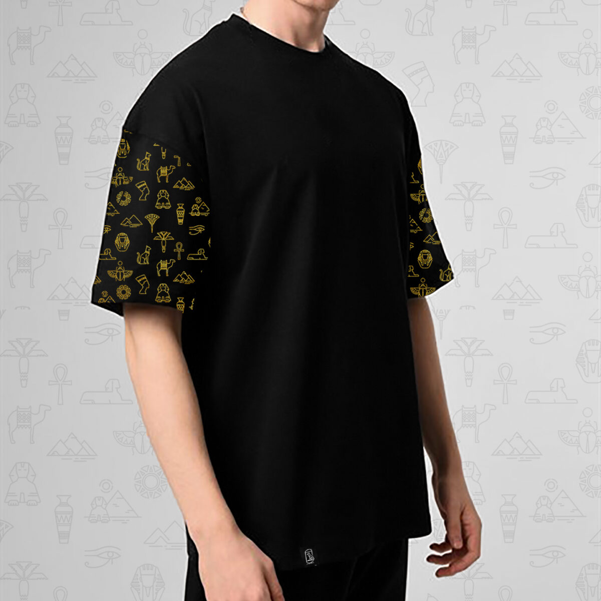 Oversize T-shirt - Egyptian symbols printed sleeves - Image 3