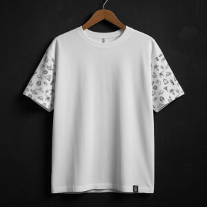 Oversized T-shirt - Egyptian symbols printed sleeves