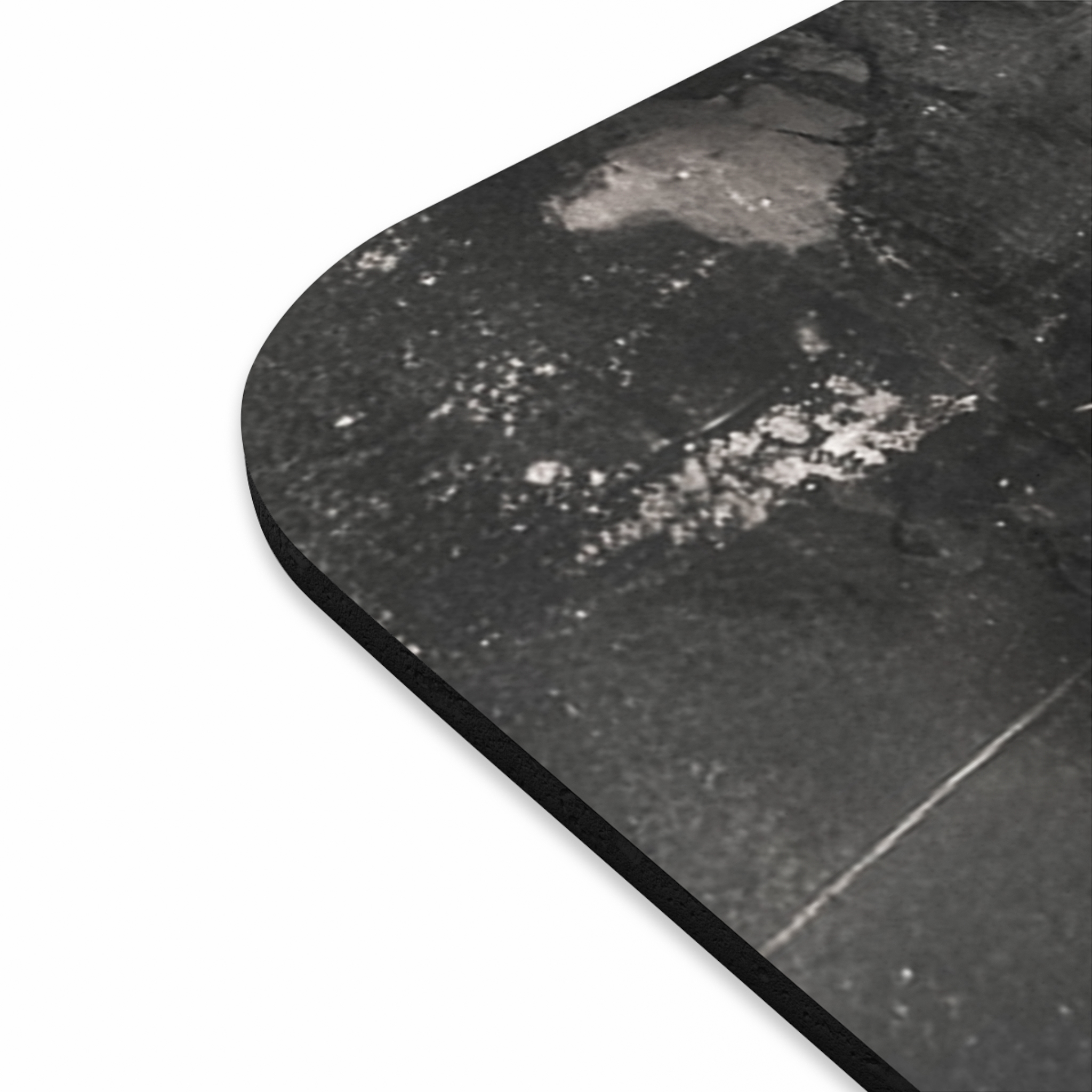 Closeup Front (2) Akhnaton - Mouse Pad - Image 4